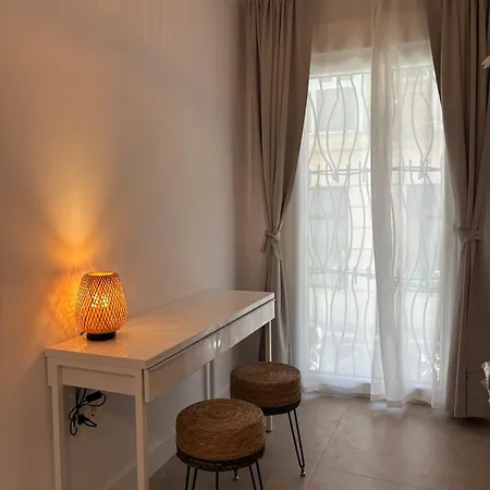 Apartment Nuevo! En El Centro! 1m Metro, Zambrano Y Con Parking Malaga