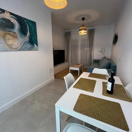 Apartamento Nuevo! En El Centro! 1m Metro, Zambrano Y Con Parking *